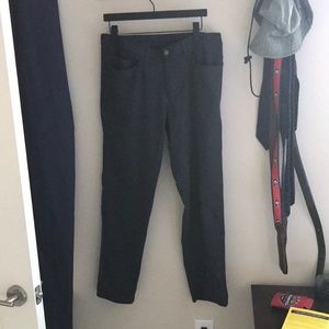 Lulu lemon obsidian ABC pants Mens 34waist 32 length